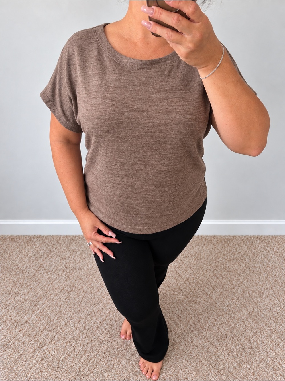 Max Studio Short Sleeve Top in Brown Size Large